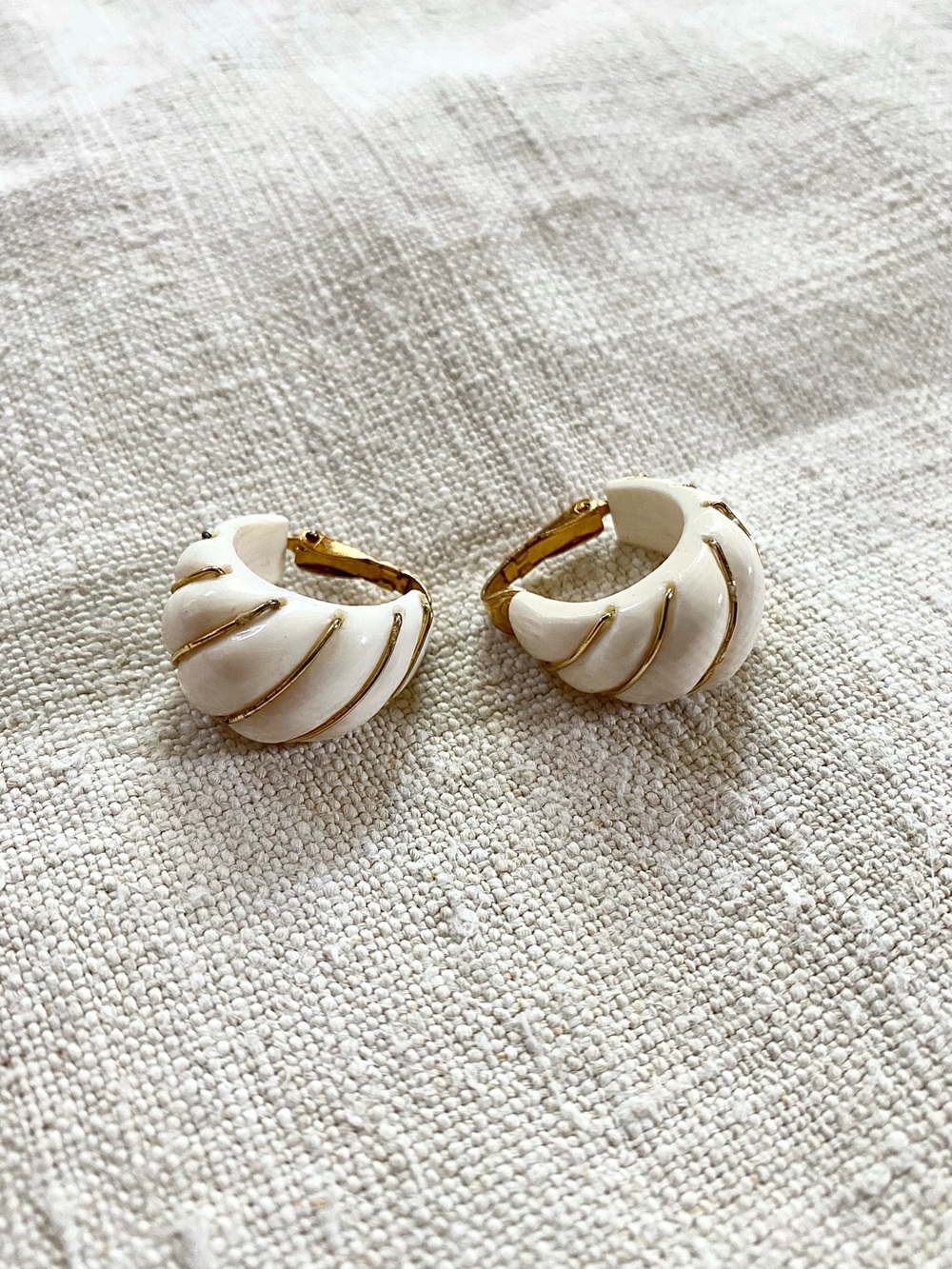 VTG Horn Crescent Hoop Earrings